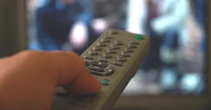 28 Şubat’ta Reyting Yarışı: Zirveye Kim Çıktı?